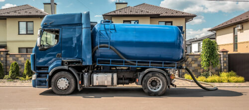 Camion de dégorgement